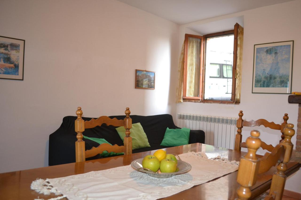 Appartamento La Chiusa Monticiano Exteriör bild