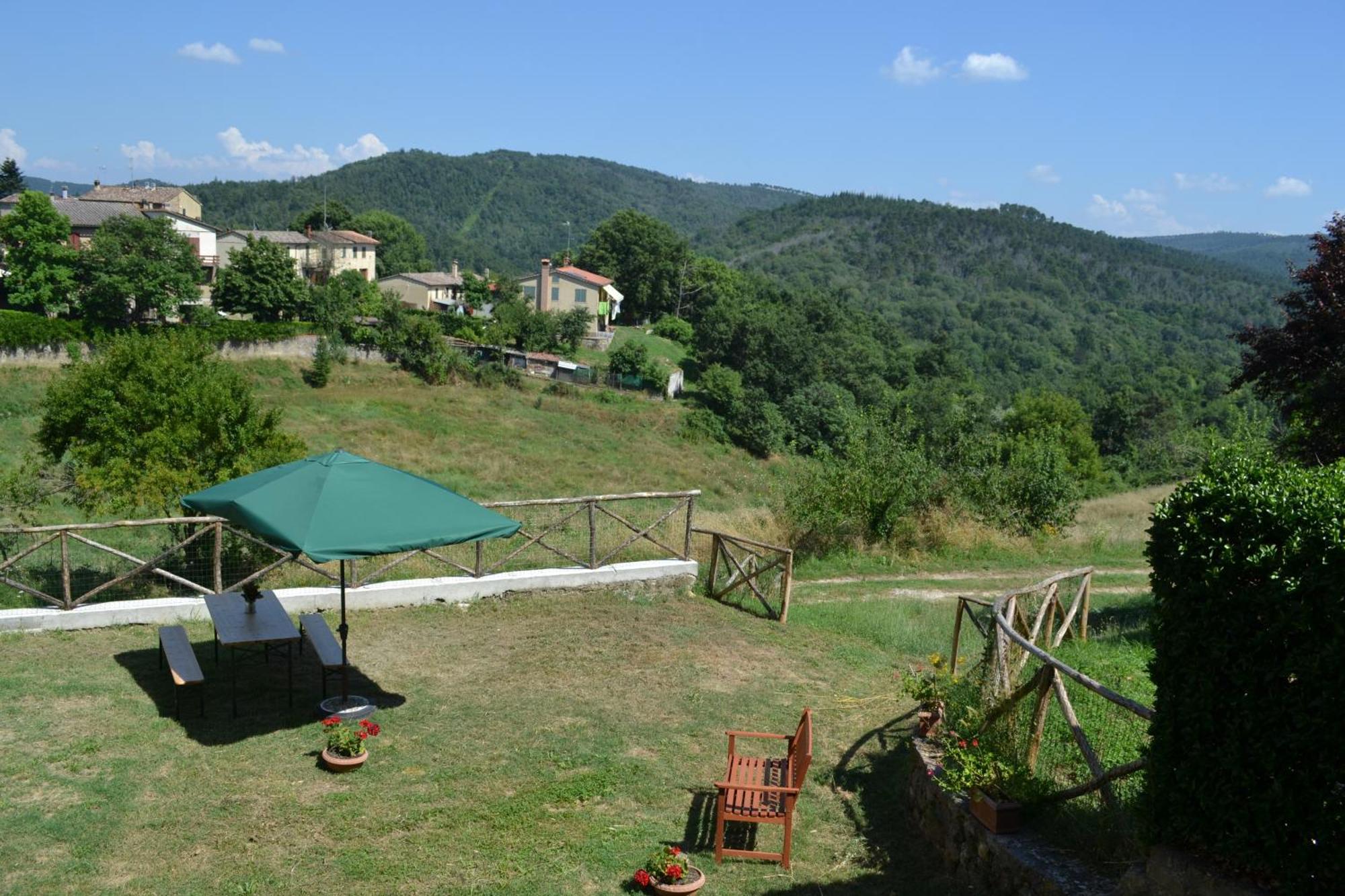 Appartamento La Chiusa Monticiano Exteriör bild